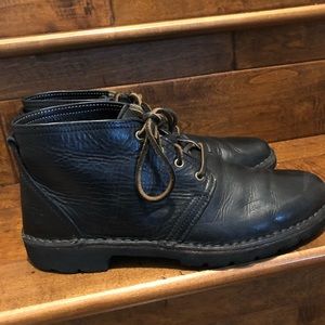 Frye black chukka boots size 10